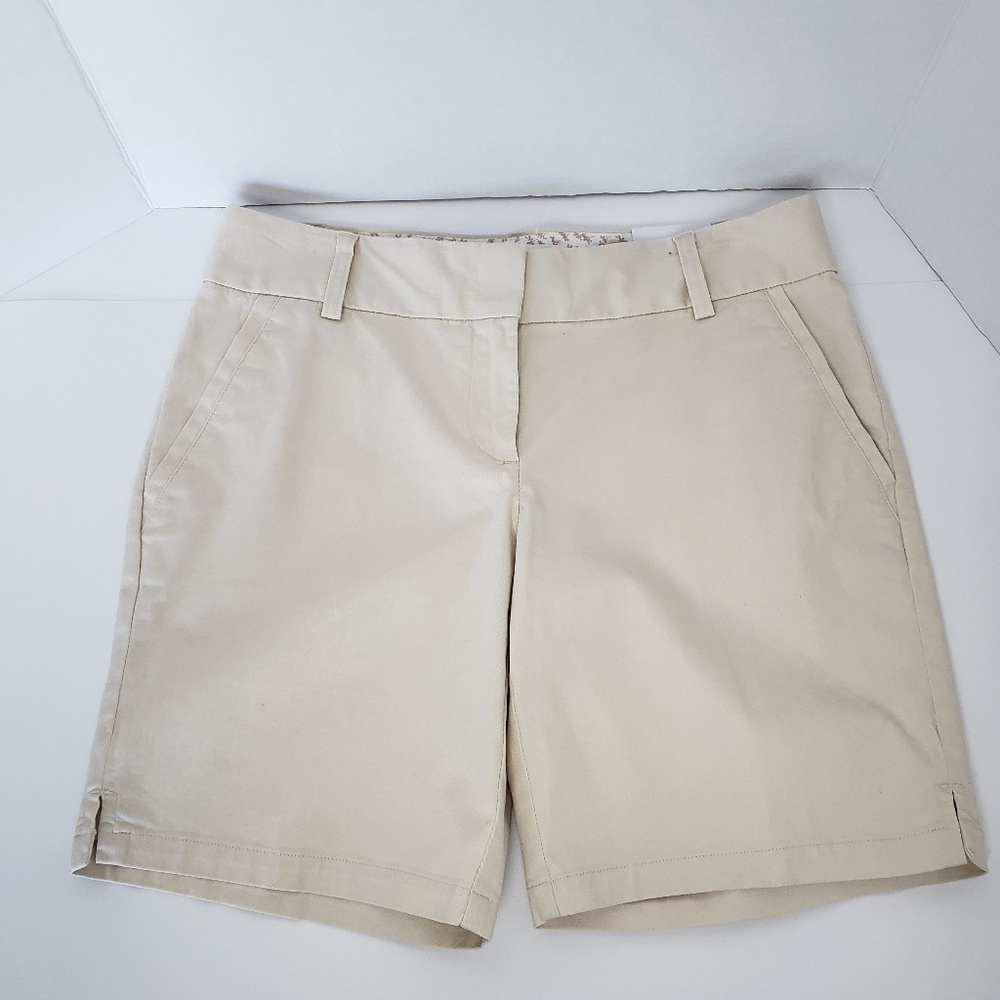 Ann Taylor Loft The Riviera Short Khaki